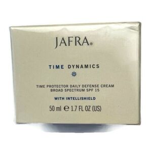 Jafra Time Dynamics Time Protector Daily Defense Cream SPF 15 New in sealed box